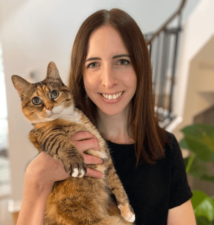 dr-amy-bullerwell-capital-city-specialty-and-emergency-animal-hospital